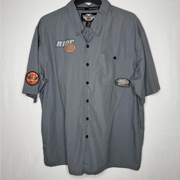 Men’s Harley Davidson Gray Button Down Short Sleeve Shirt Pistons Power Mechanic - Picture 2 of 8